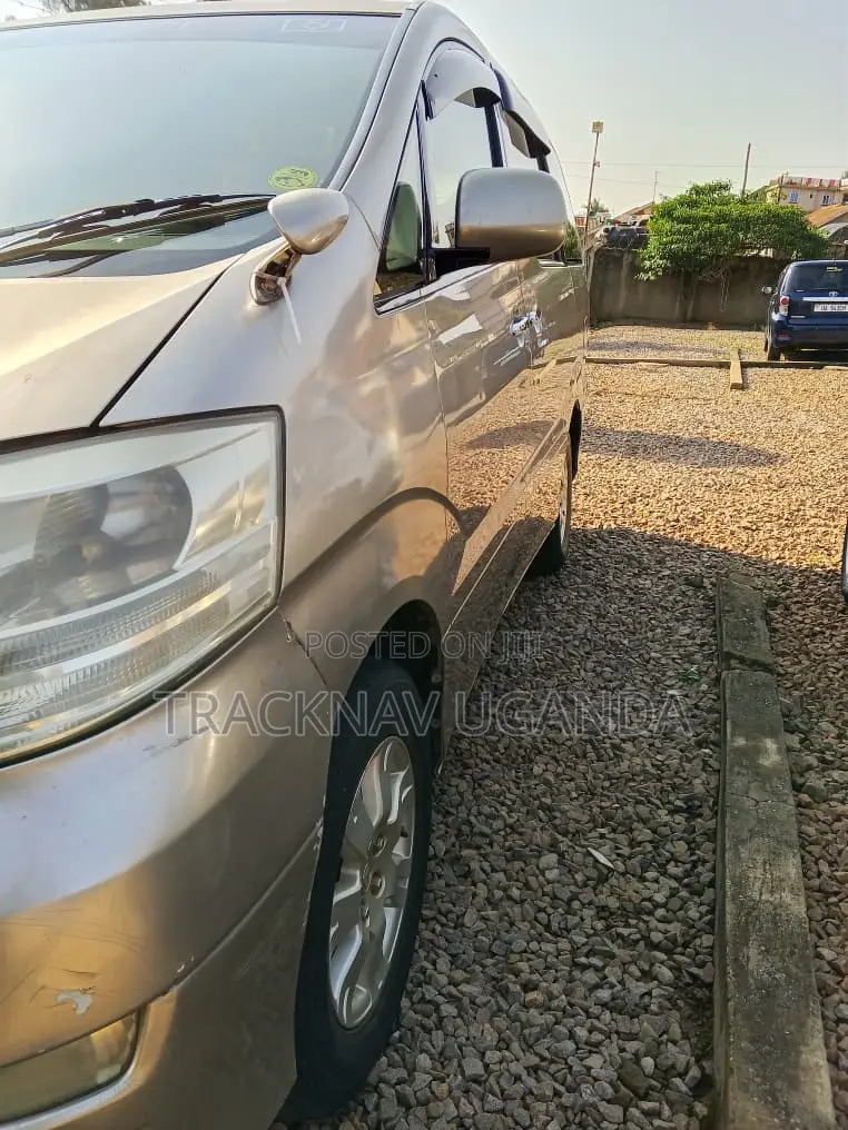 Toyota Alphard 2.4 Petrol AWD 2006 Gray