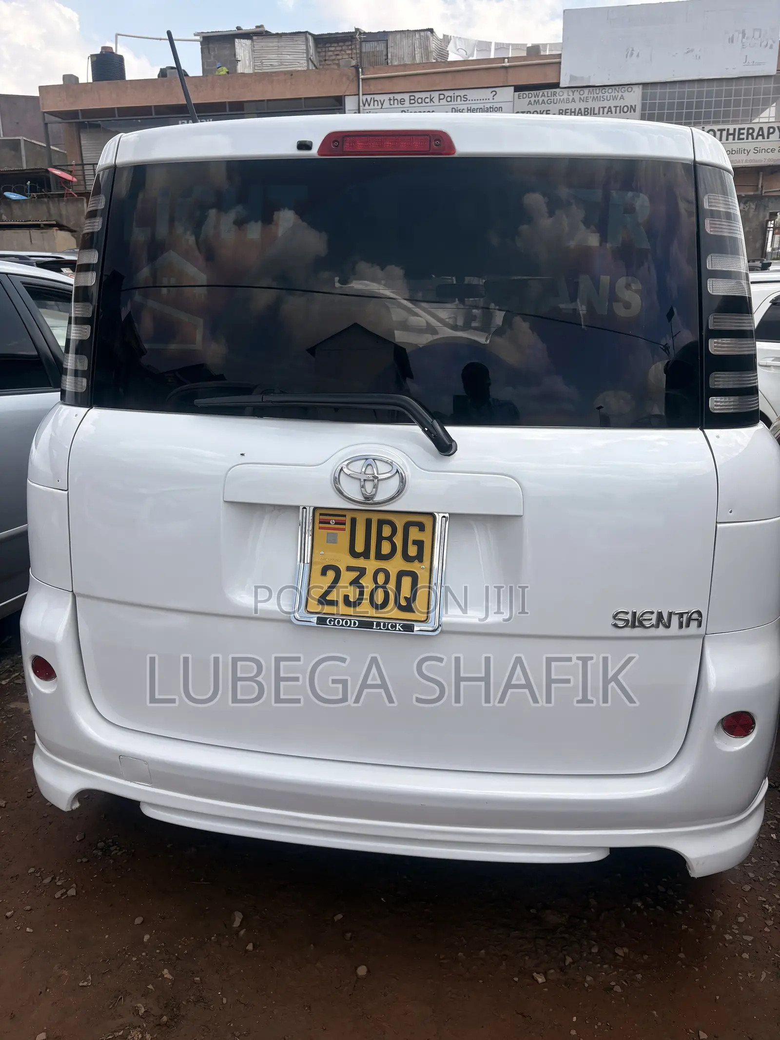Toyota Sienta 2008 White
