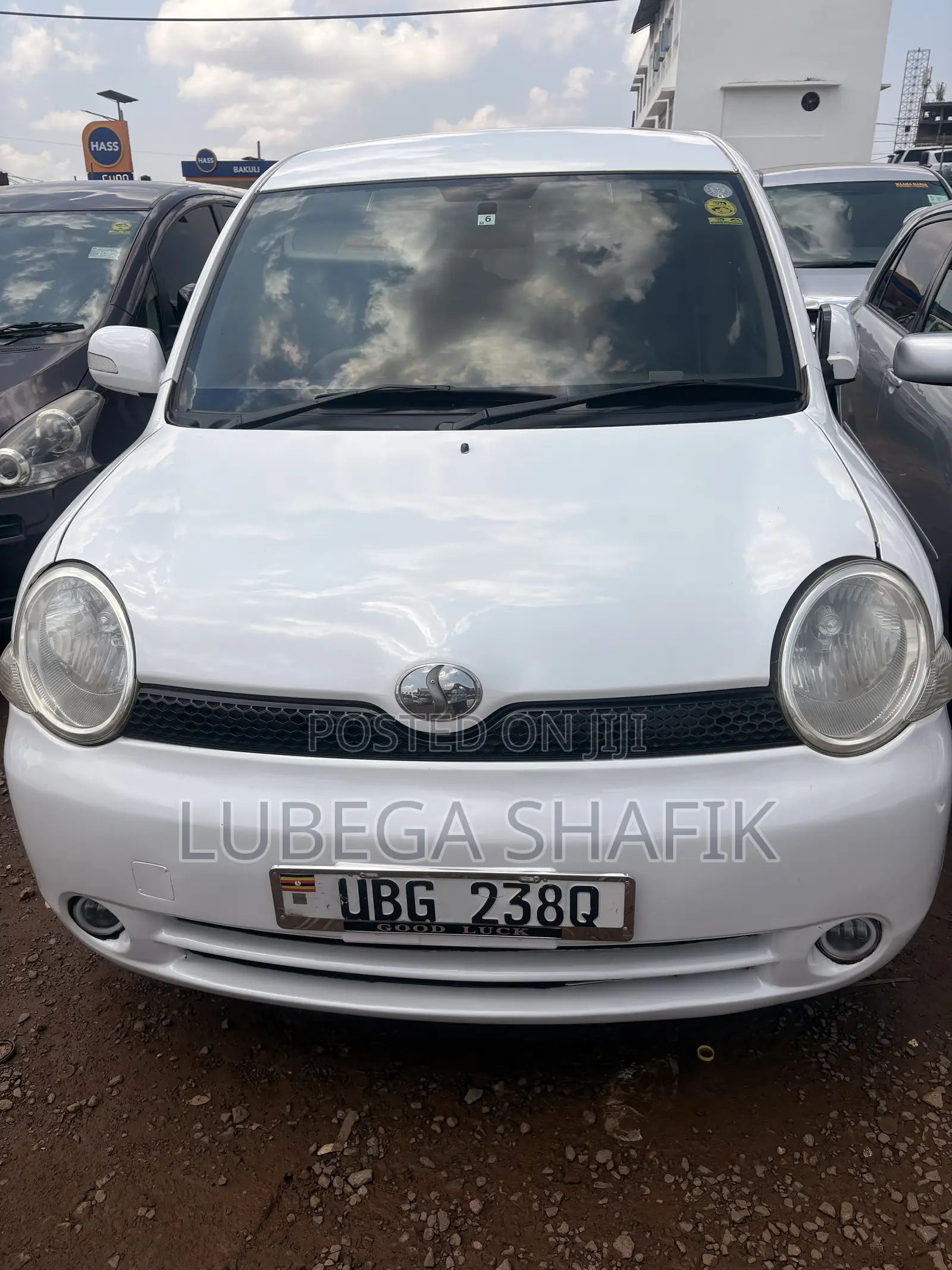 Toyota Sienta 2008 White