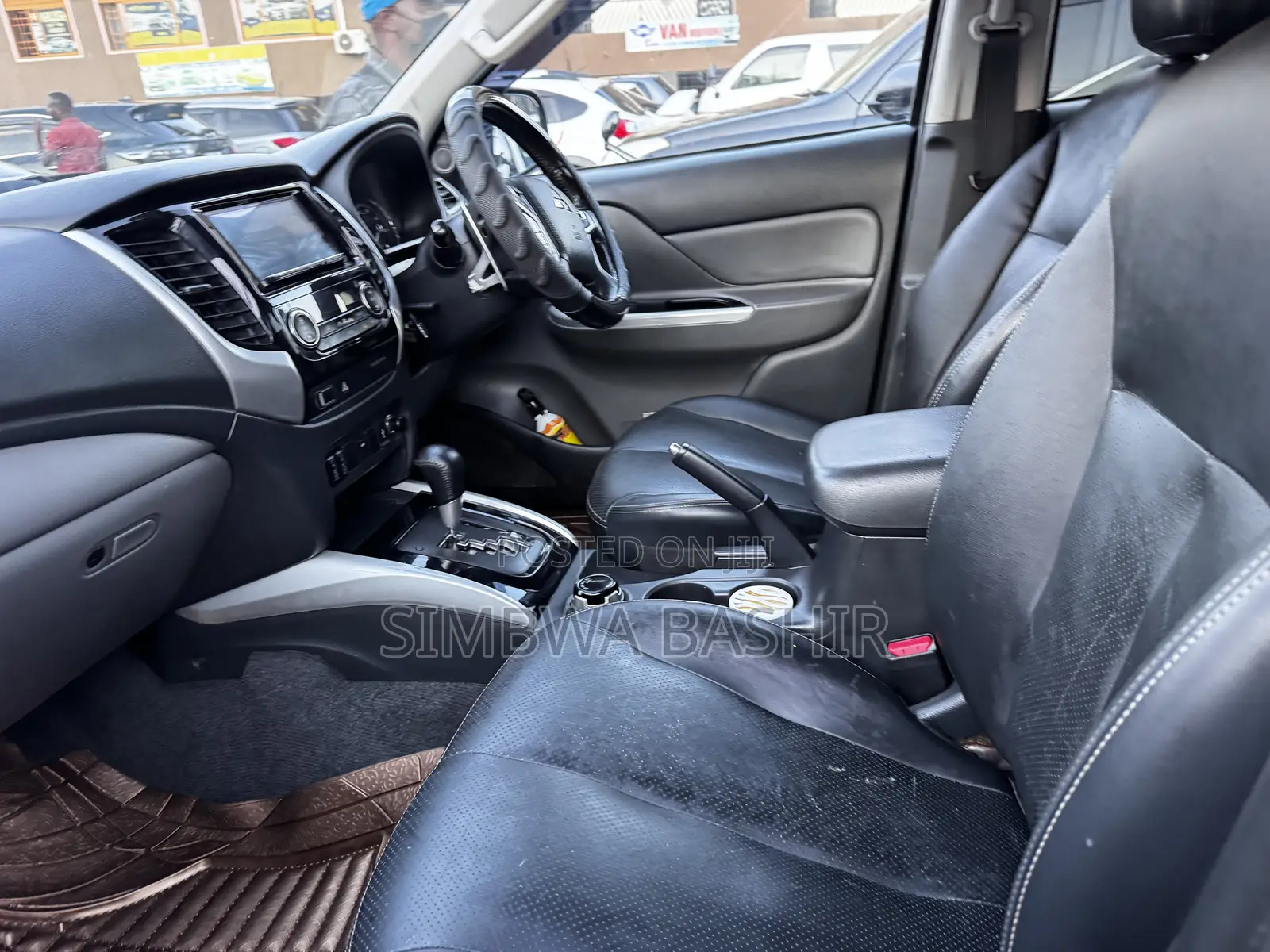 Mitsubishi L200 2018 Black