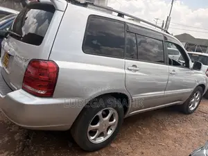 Toyota Kluger 2007 Silver