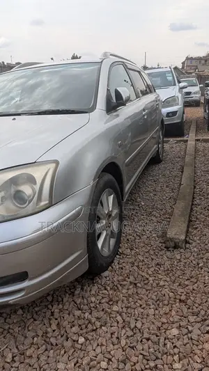 Toyota Avensis 2.4 VVT-i Executive 2006 Silver