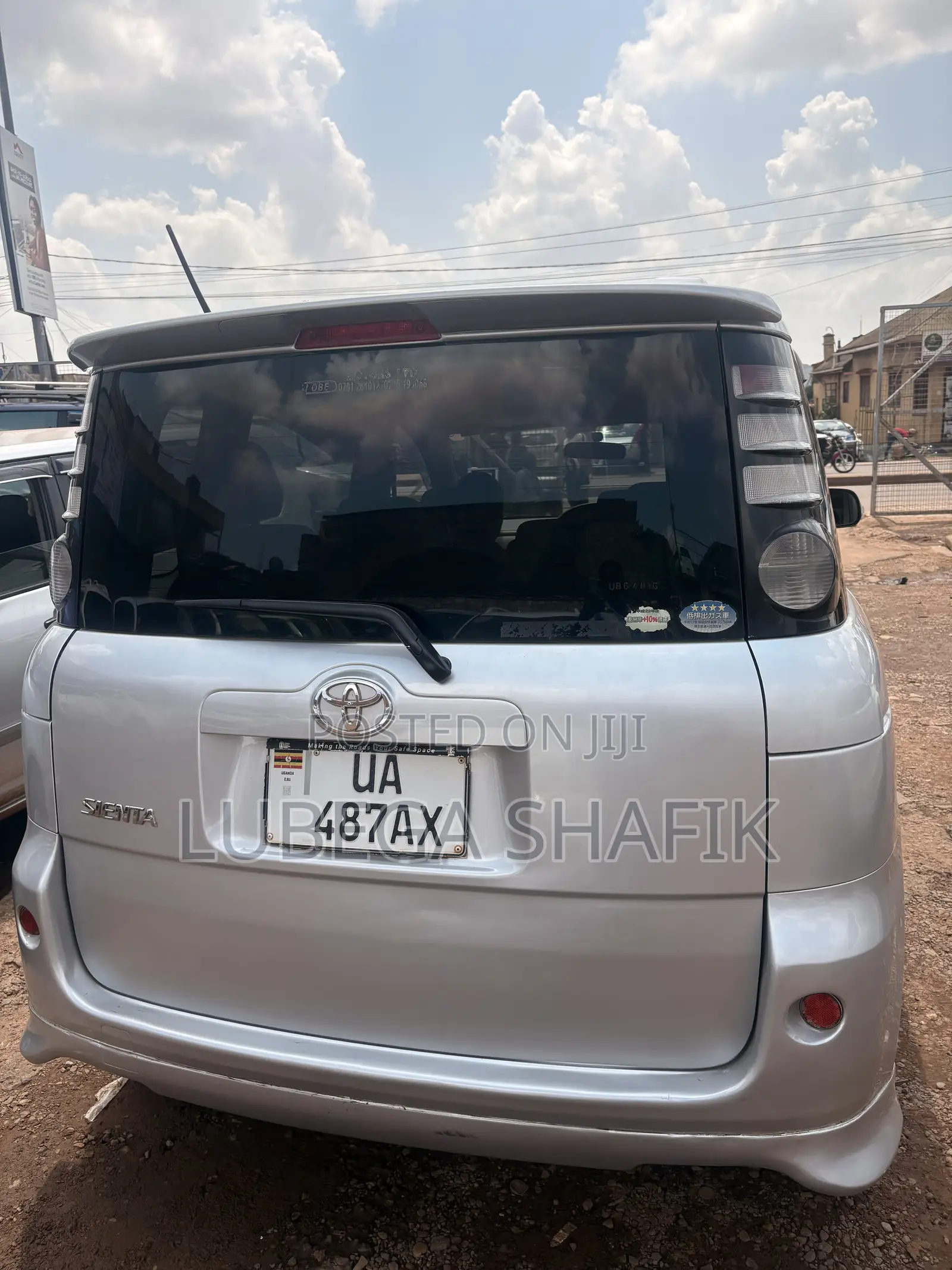 Toyota Sienta 2007