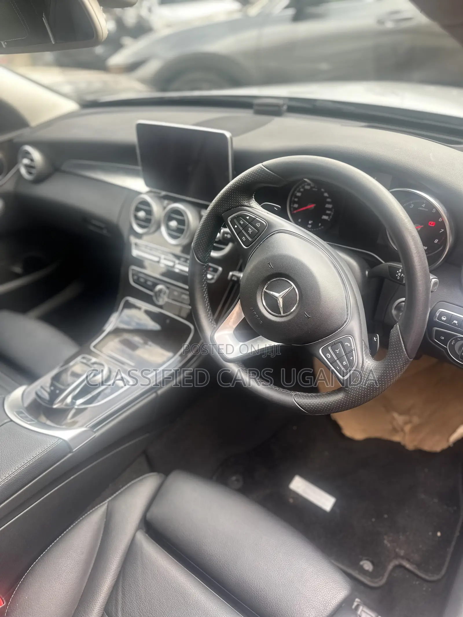 Mercedes-Benz C200 2018 Silver