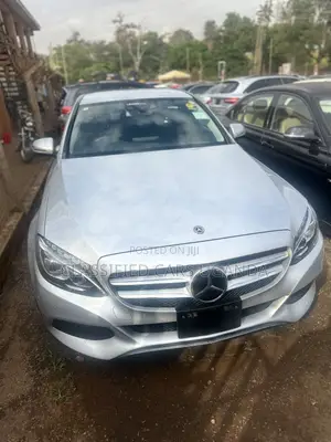Mercedes-Benz C200 2018 Silver