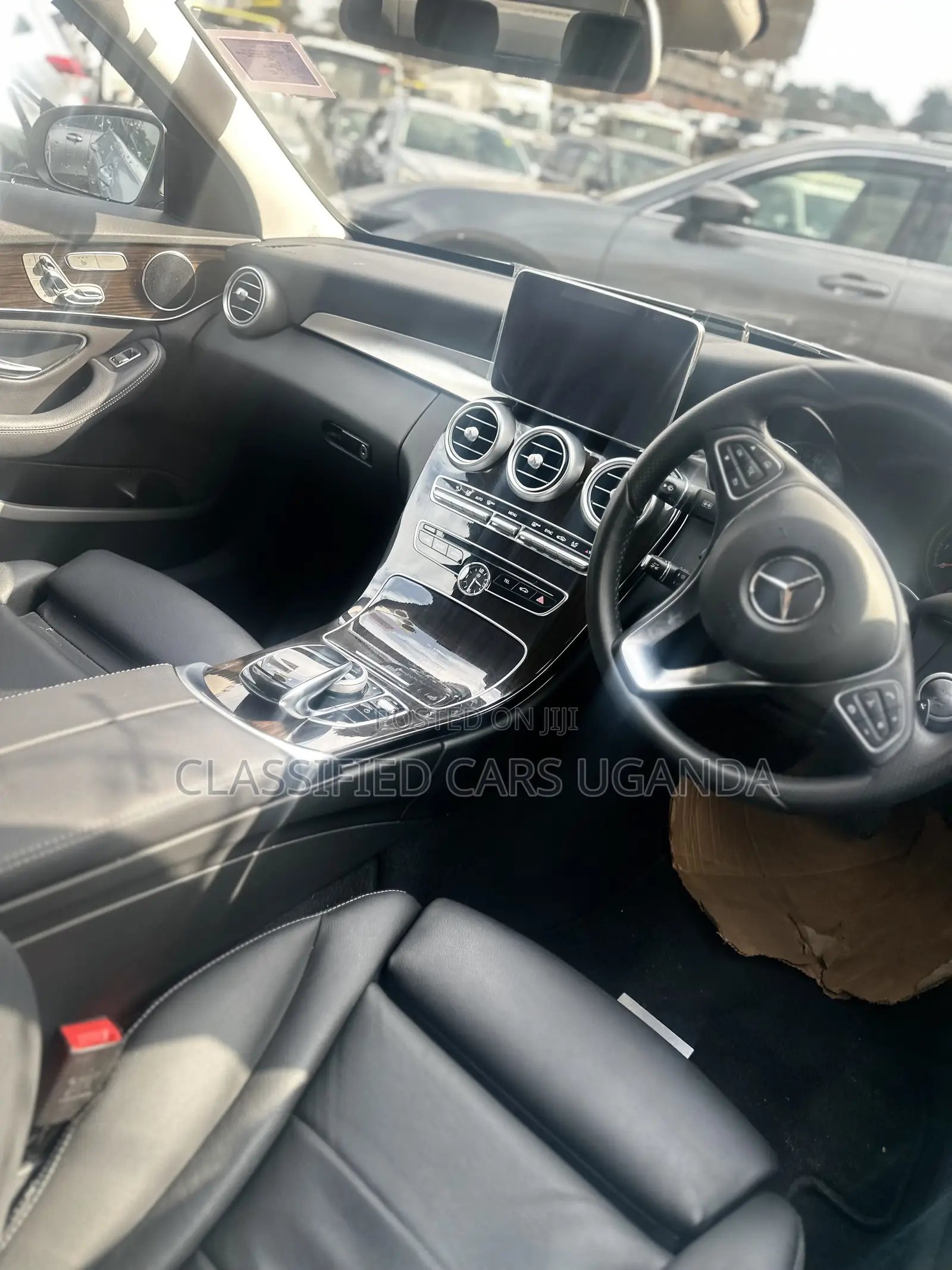 Mercedes-Benz C200 2018 Silver