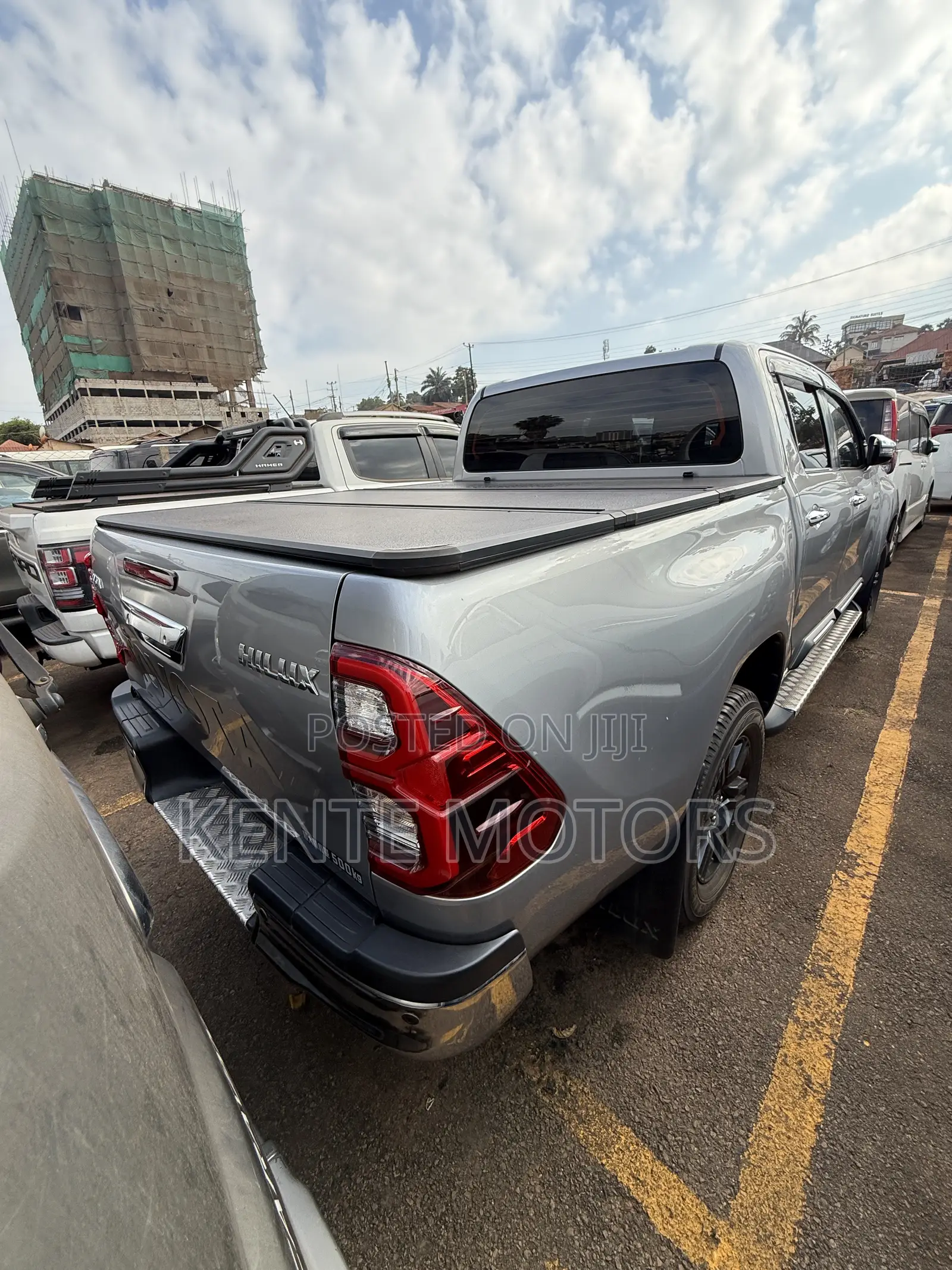 Toyota Hilux 2021 Silver