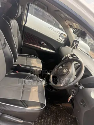 Toyota IST 2008 White
