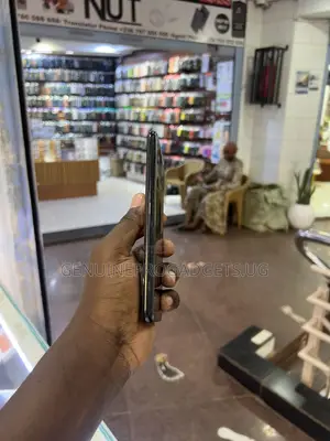 Samsung Galaxy A20 32 GB Black
