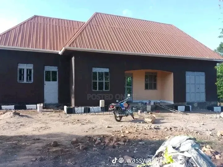 Land /Plot
