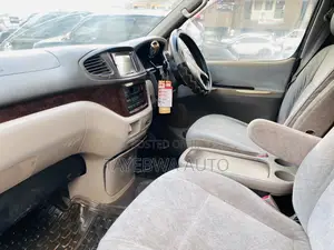 Toyota HiAce 2001 Silver