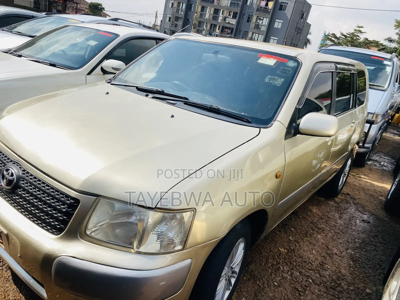 Toyota Succeed 2004 Gold