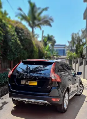 Volvo XC60 T6 AWD 2010 Black