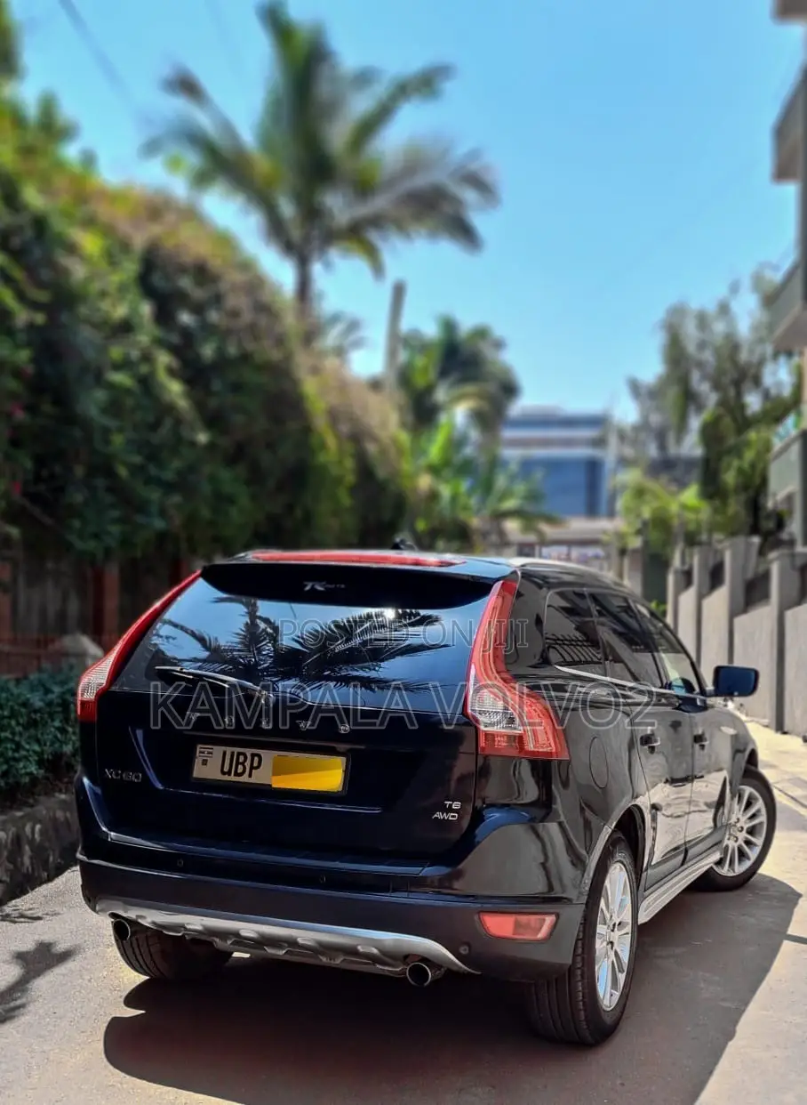 Volvo XC60 T6 AWD 2010 Black