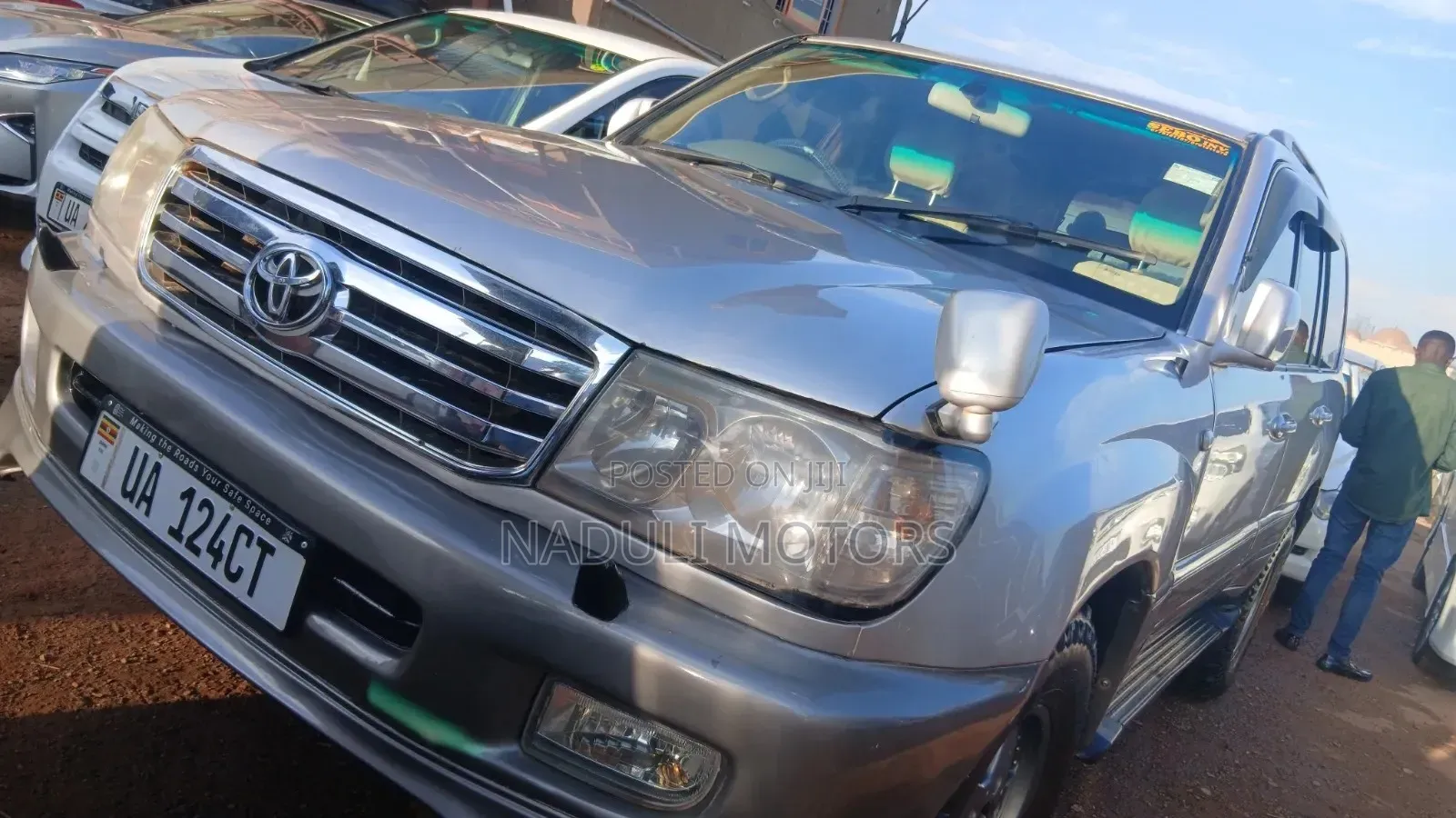Toyota Land Cruiser 2010 Silver