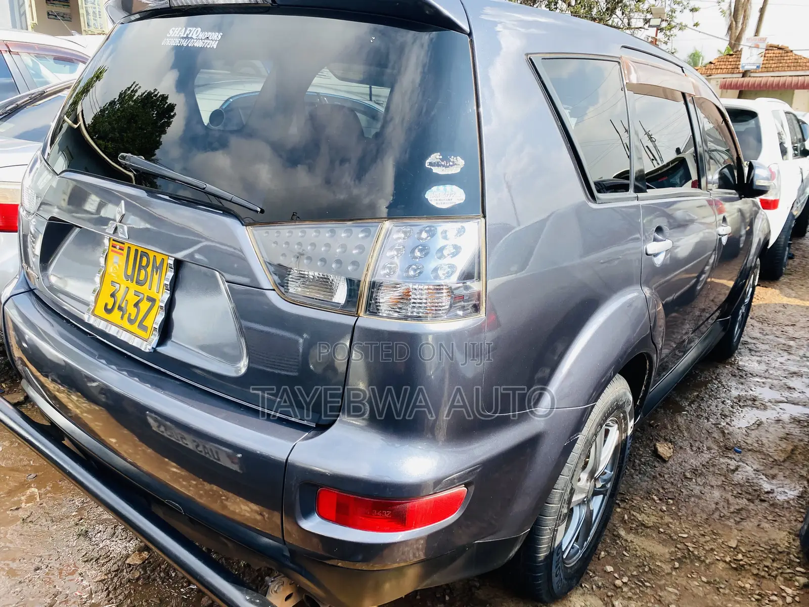 Mitsubishi Outlander 2.4 2009 Gray