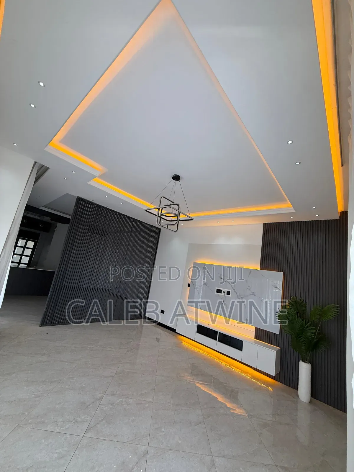 4bdrm Bungalow in Mawule. Church, Central Division for sale