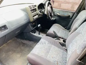Toyota RAV4 1999 Silver