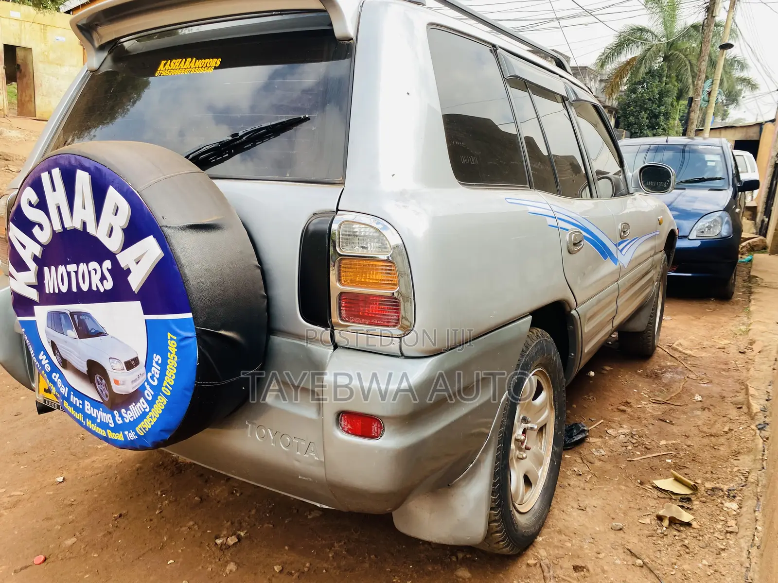 Toyota RAV4 1999 Silver