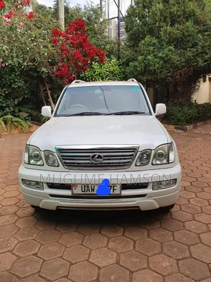 Toyota Land Cruiser Cygnus 4.7 2006 White