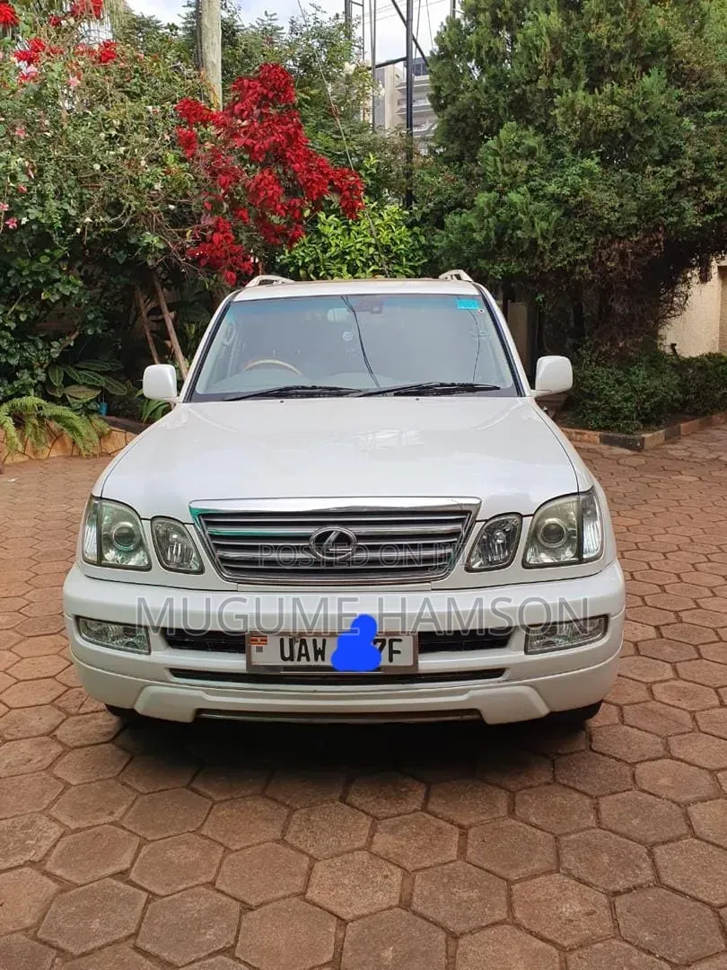 Toyota Land Cruiser Cygnus 4.7 2006 White
