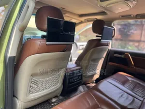 Toyota Land Cruiser Cygnus 4.7 2006 White