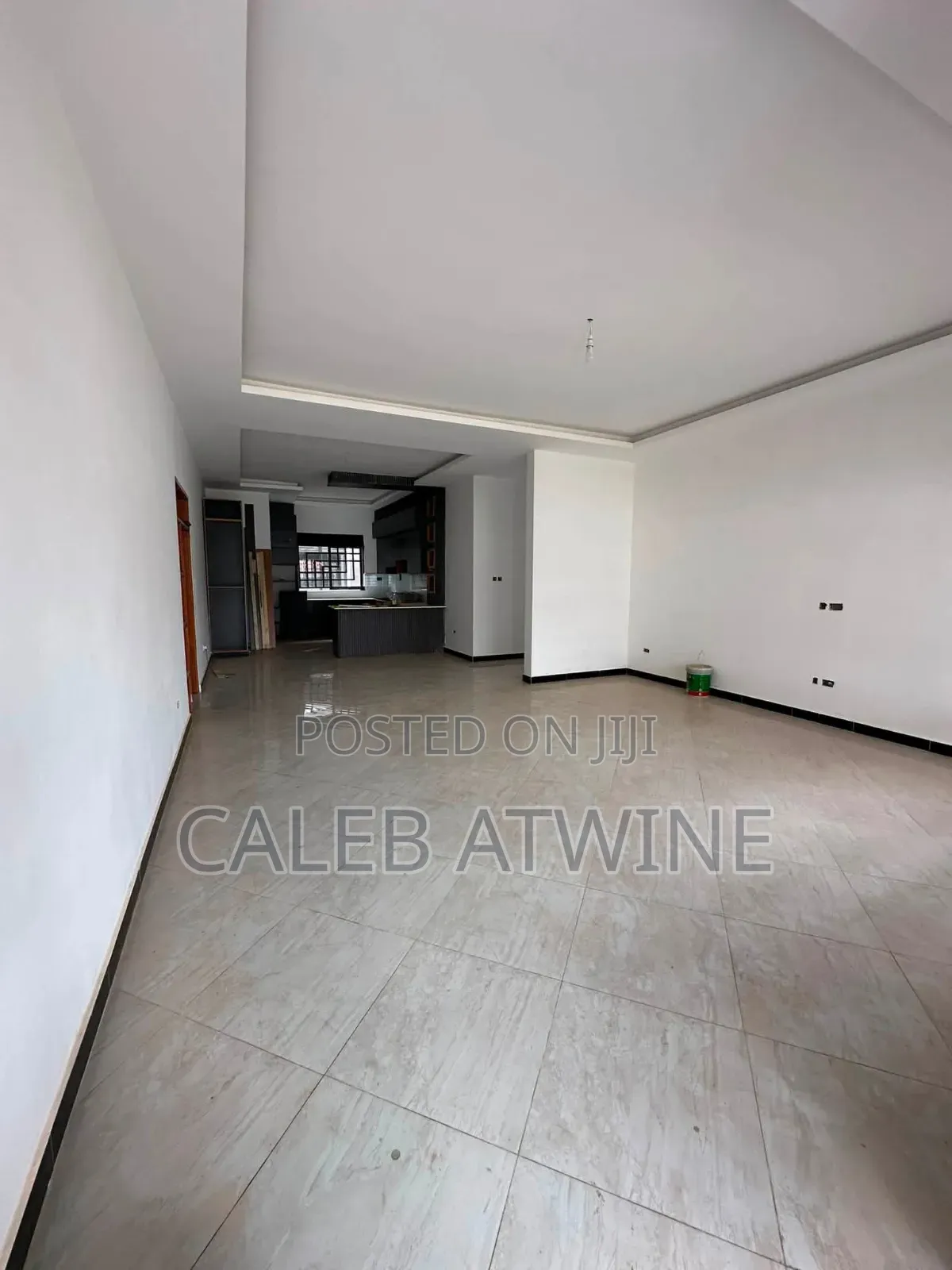5bdrm Bungalow in Mawule Estate, Central Division for sale