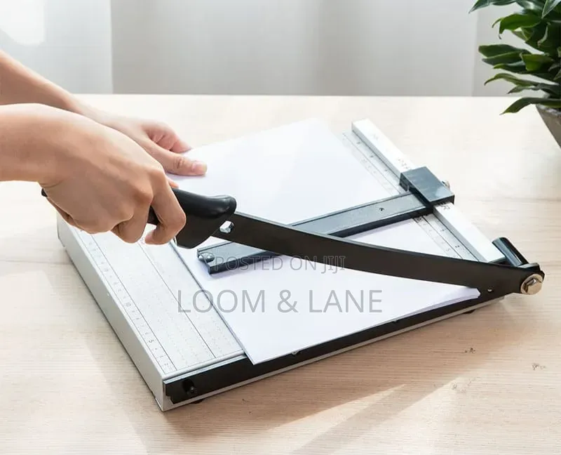 A4 Manual Guillotine Paper Trimmer