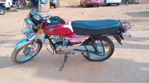 Bajaj Boxer 100 2018 Red