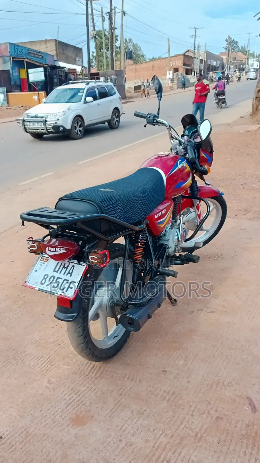 Bajaj CT 125X 2025 Red