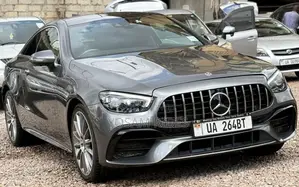 Mercedes-Benz E400 2019 Gray