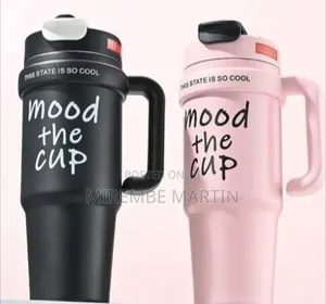 Insulated Travel Mug / Tumbler With Handle and Straw Lid