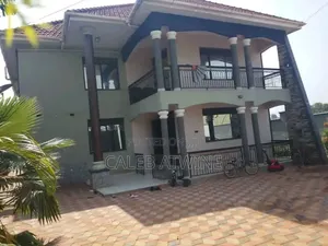 5bdrm Mansion in Nangabo Bamba Estate, Central Division for sale