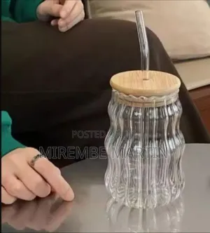 Wave Ripple Glass Drinking Tumbler With Wooden Lid and Glass Straw