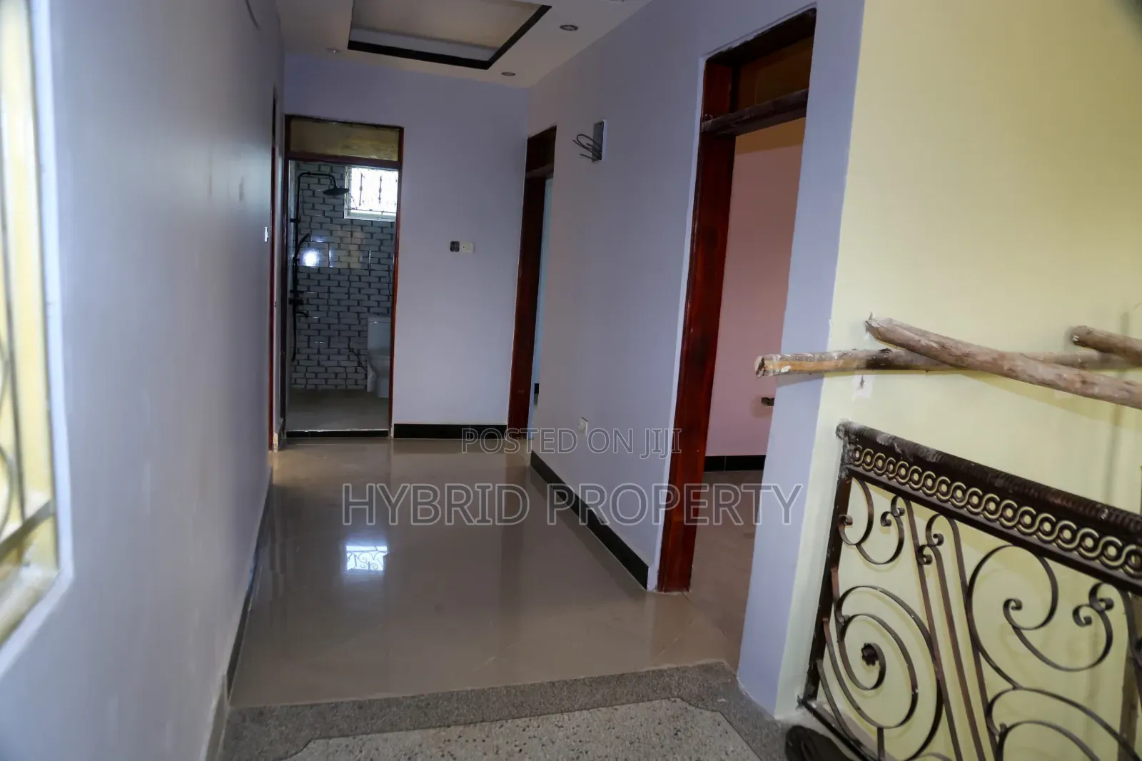4bdrm Penthouse in Senge~Wakiso Along for sale