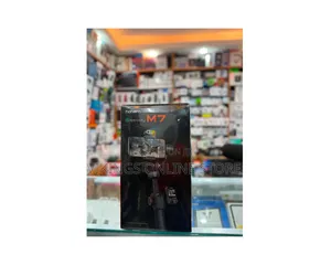 Hohem iSteady M7 Smartphone Gimbal Stabilizer Featuring AI Tracking