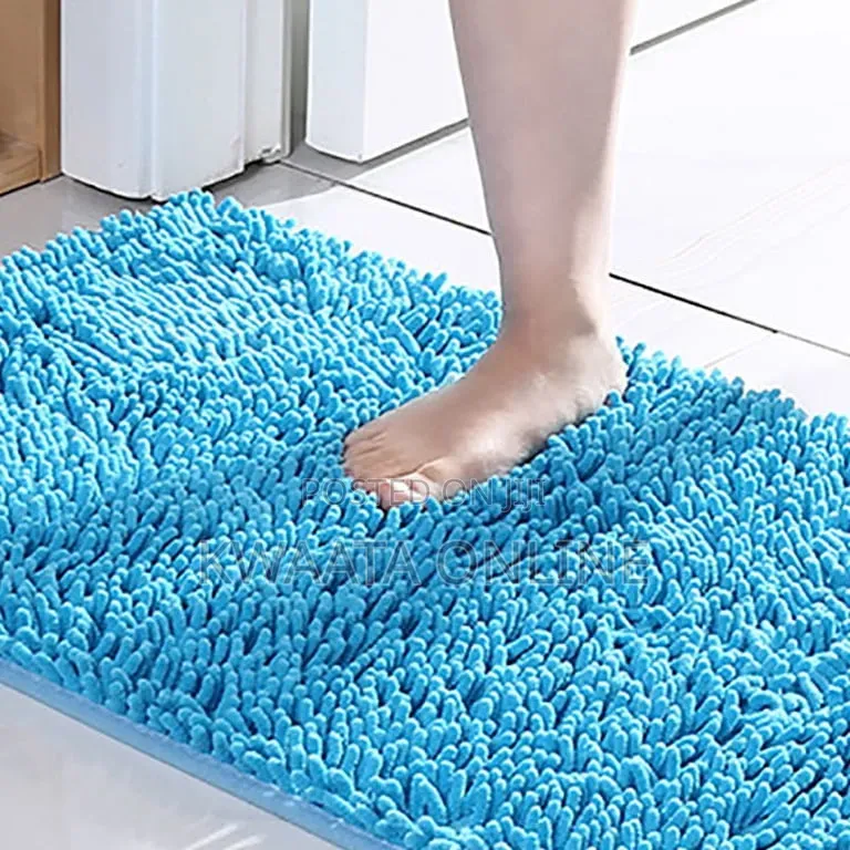 1 PC Shagged Bathroom Mat Absorbent Room Door Chenille Foot Mat(40x60)