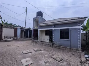 5bdrm Bungalow in Mayilikiti Estate, Central Division for sale