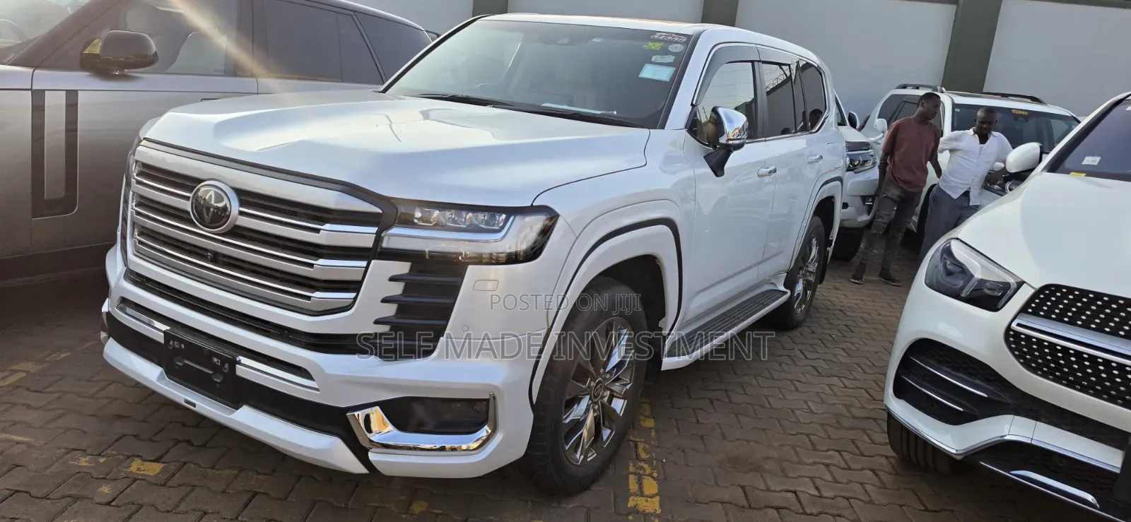 Toyota Land Cruiser 2023 White