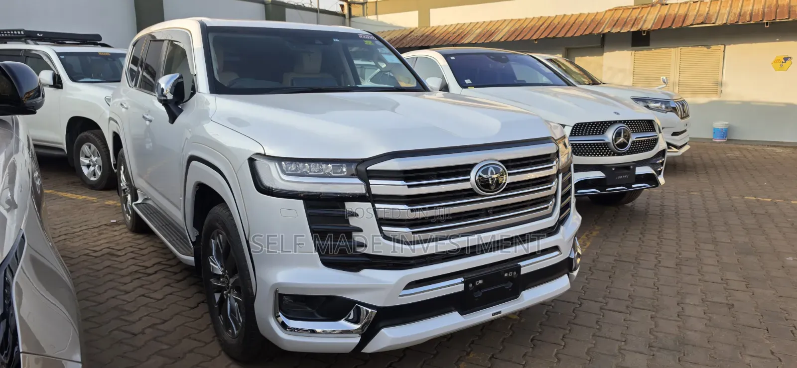 Toyota Land Cruiser 2023 White