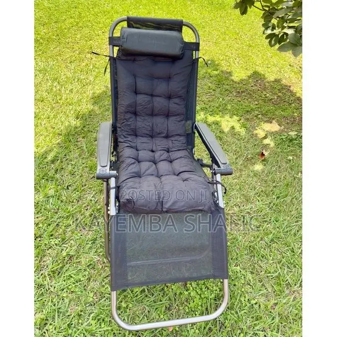 Padded Zero Gravity Reclining Patio Lounge Chair With Cushion