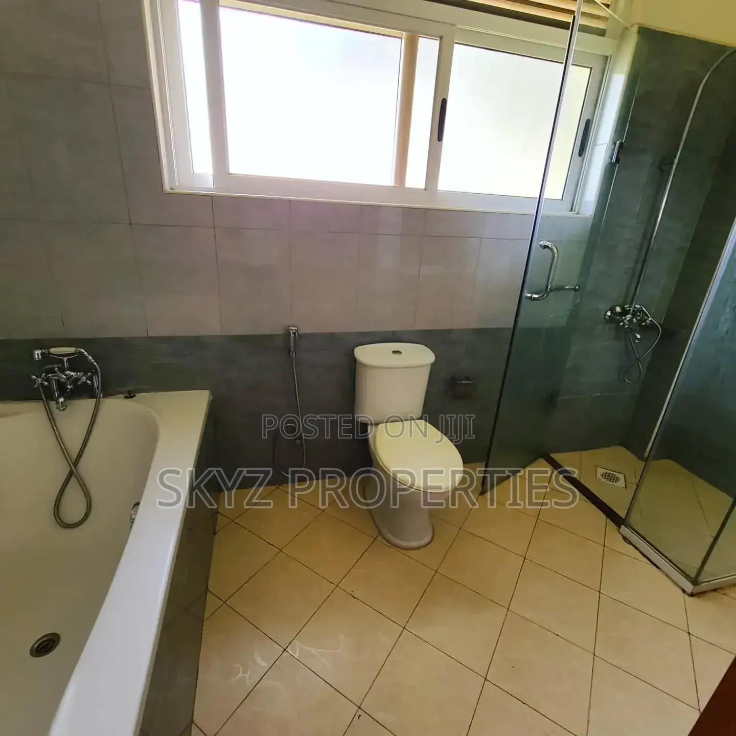 6bdrm House in Lubowa, Central Division for rent