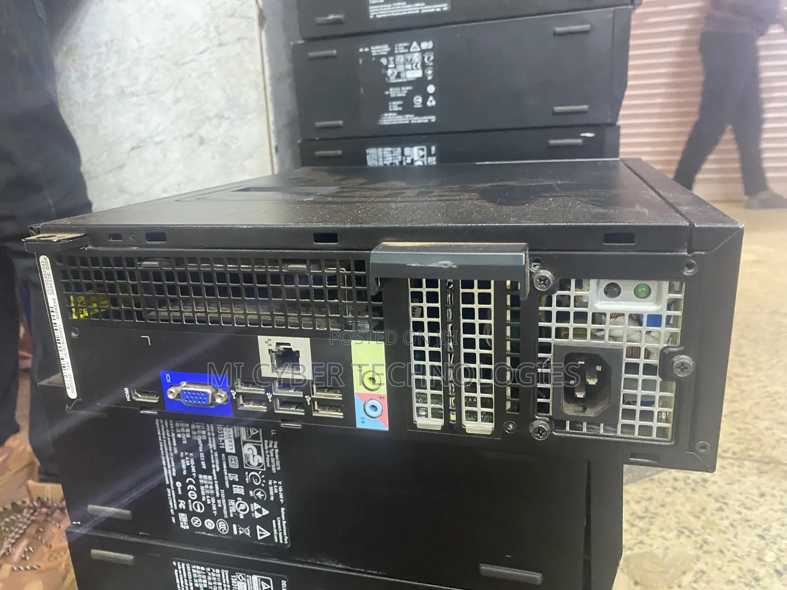 New Desktop Computer Dell OptiPlex 3020 8GB Intel Core i3 HDD 500GB