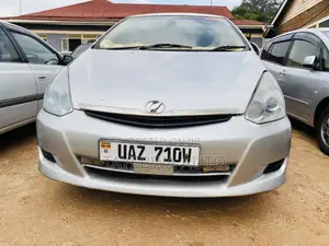 Toyota Wish 2005