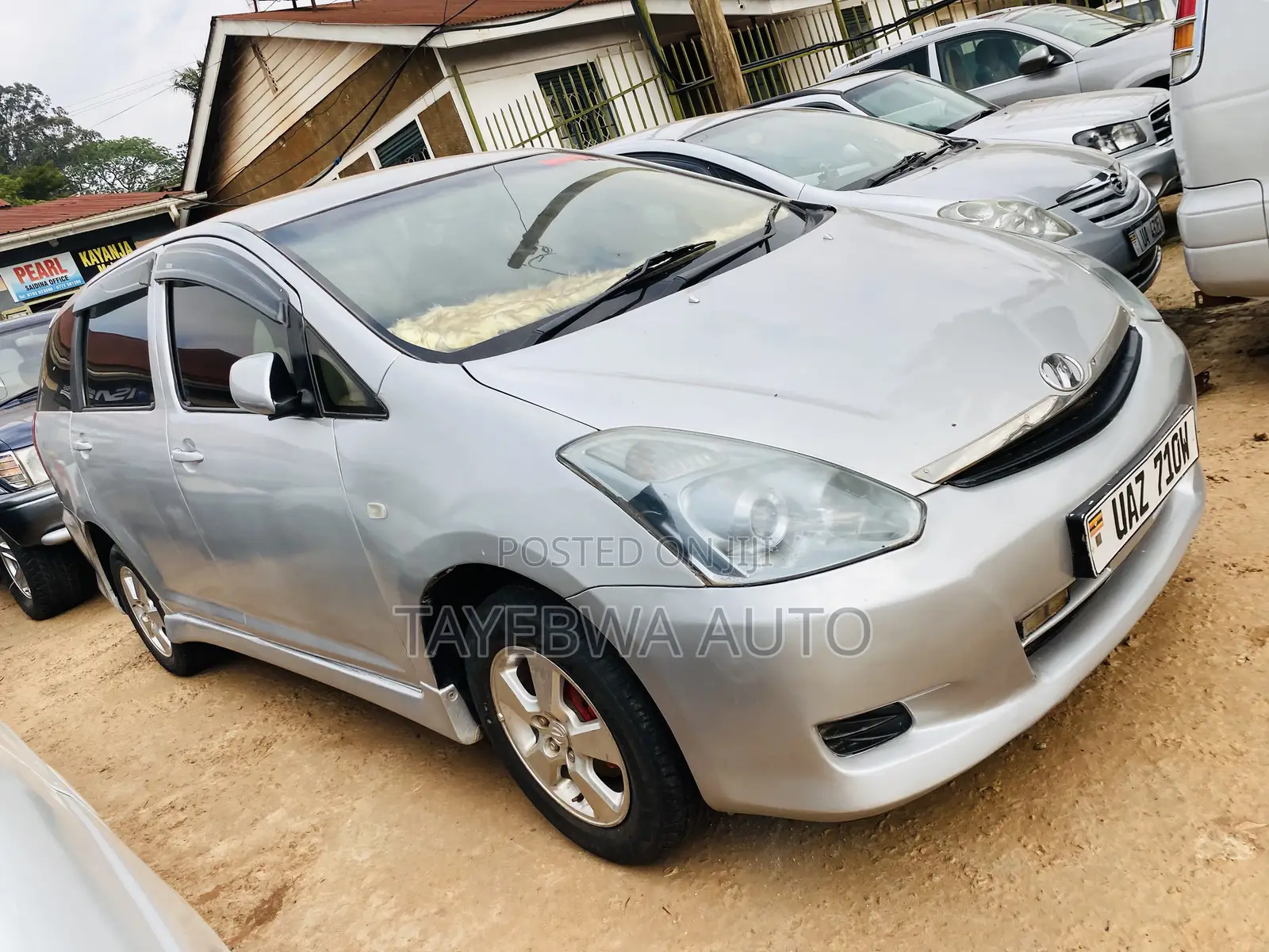Toyota Wish 2005