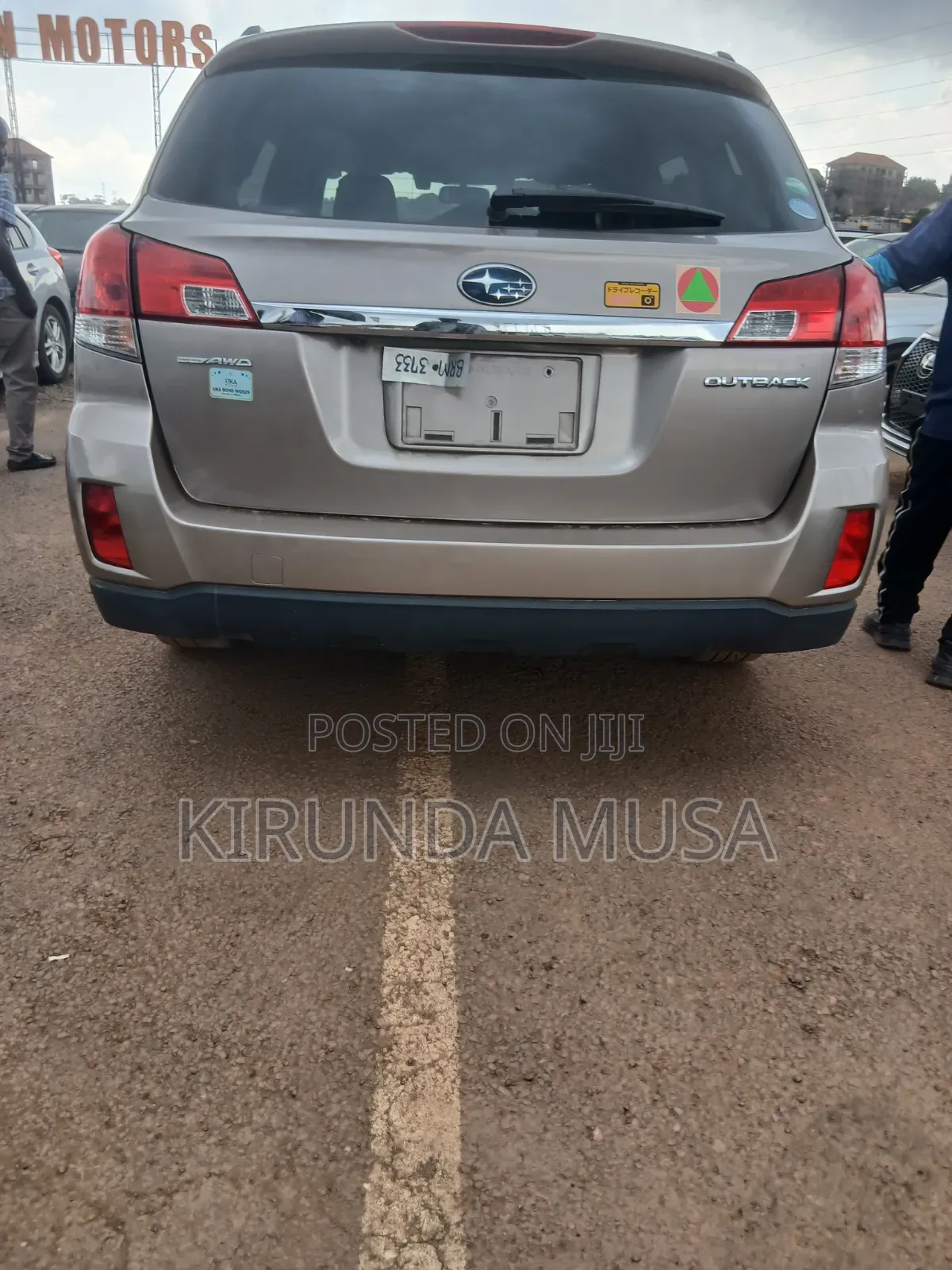 Subaru Outback 2015 Gold