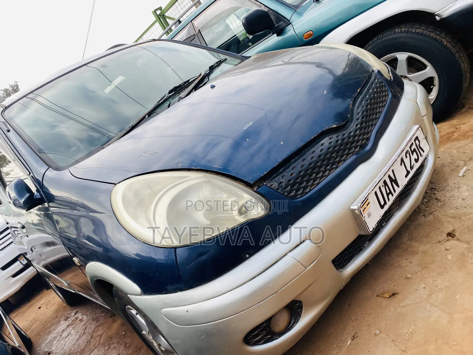 Toyota Fun Cargo 2002 Blue