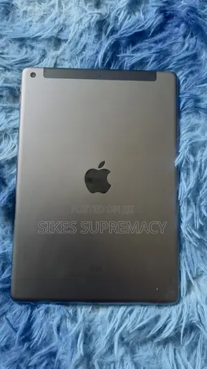 Apple iPad 10.2 (2019) 32 GB Silver