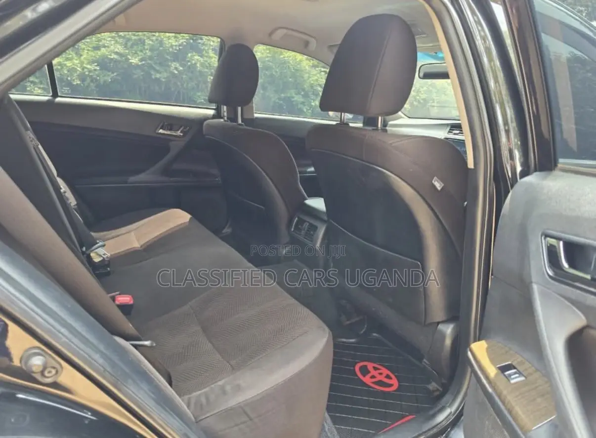 Toyota Mark X 2013 Silver