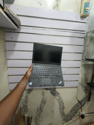 New Laptop Lenovo ThinkPad X270 4GB Intel Core i3 HDD+SSD 320GB